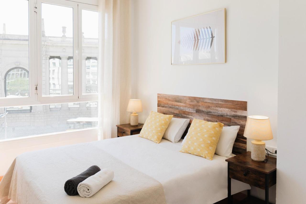 Sunny And Modern Apartment Ideal For Groups バルセロナ エクステリア 写真